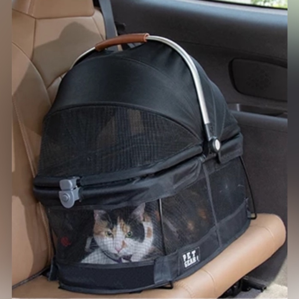 Pet Gear View 360 Pet
Carrier & Car Seat (New)
